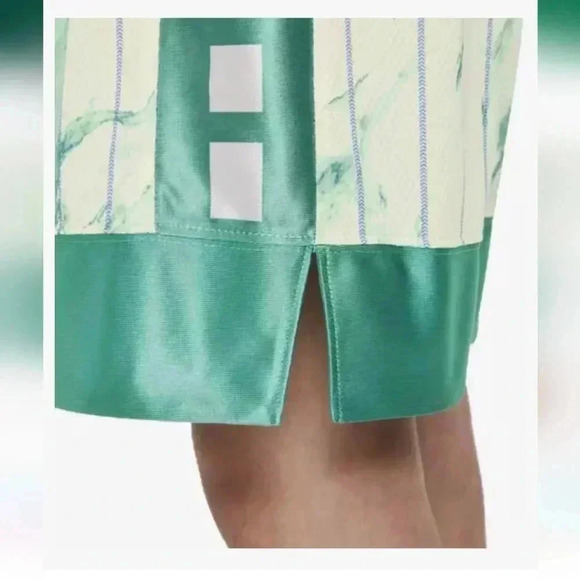 NWT Boys Nike Dri Fit Printed Athletic Basketball Shorts Green Size Small - Picture 4 of 9